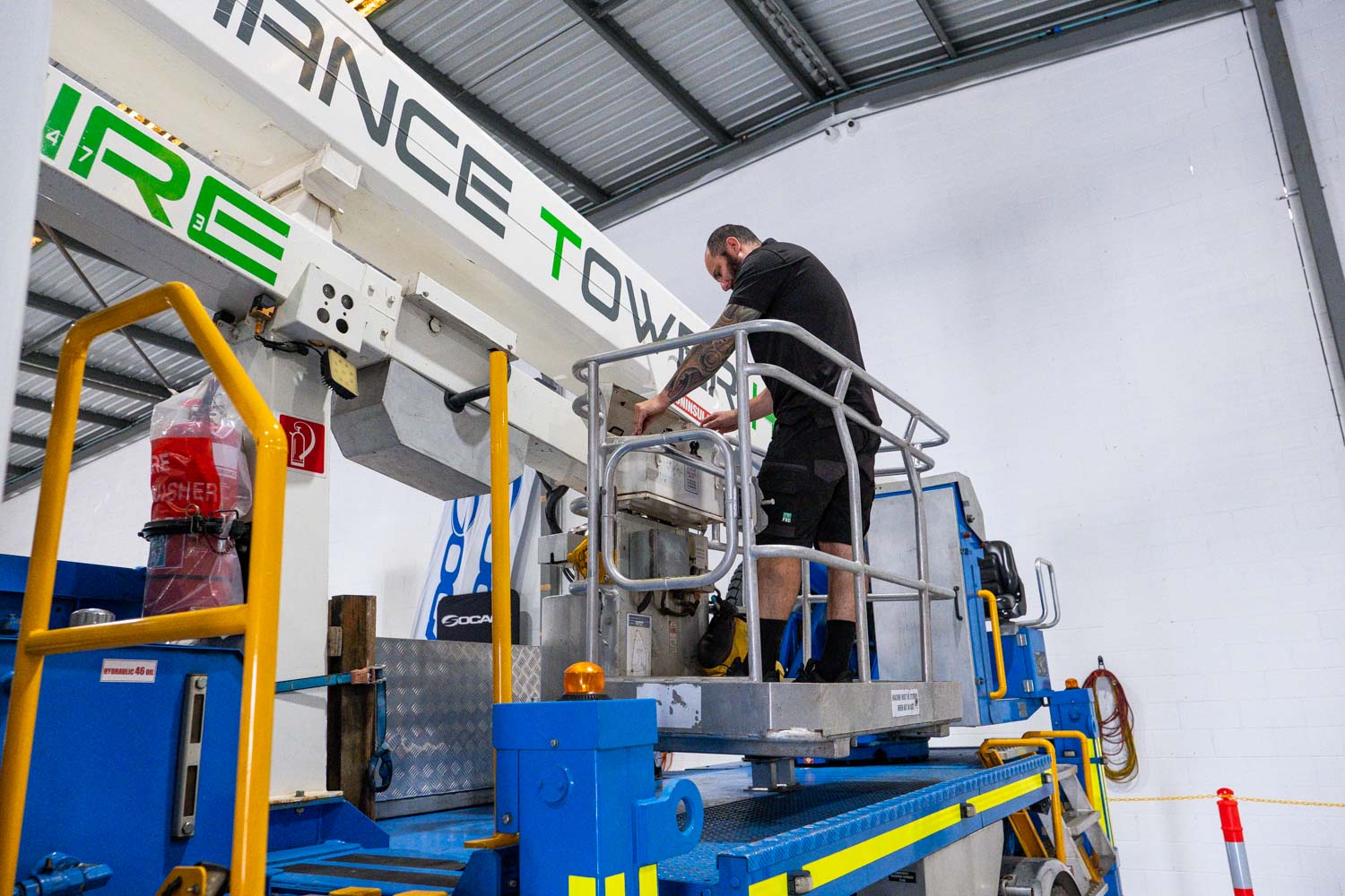 hydraulic servicing