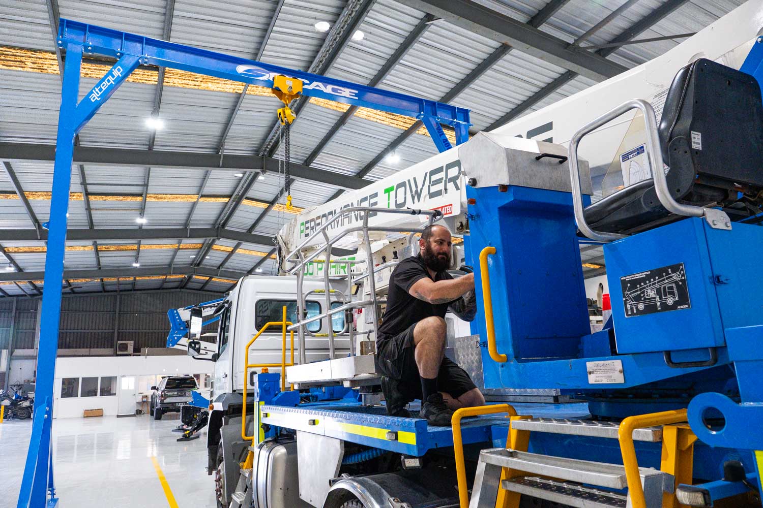 truck mounted ewp provider brisbane